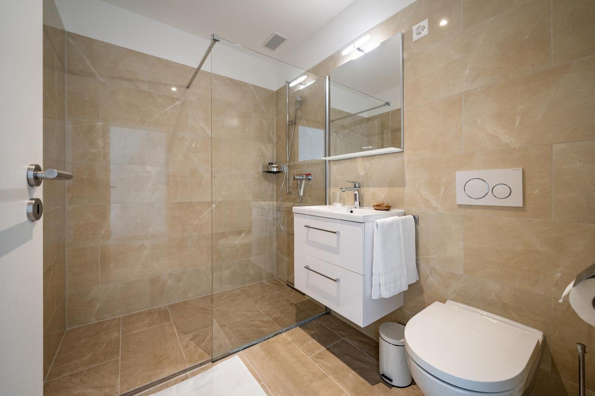 Aestate Living Lakeview In Horgen Zuerich Zug Pfaeffikon ภายนอก รูปภาพ